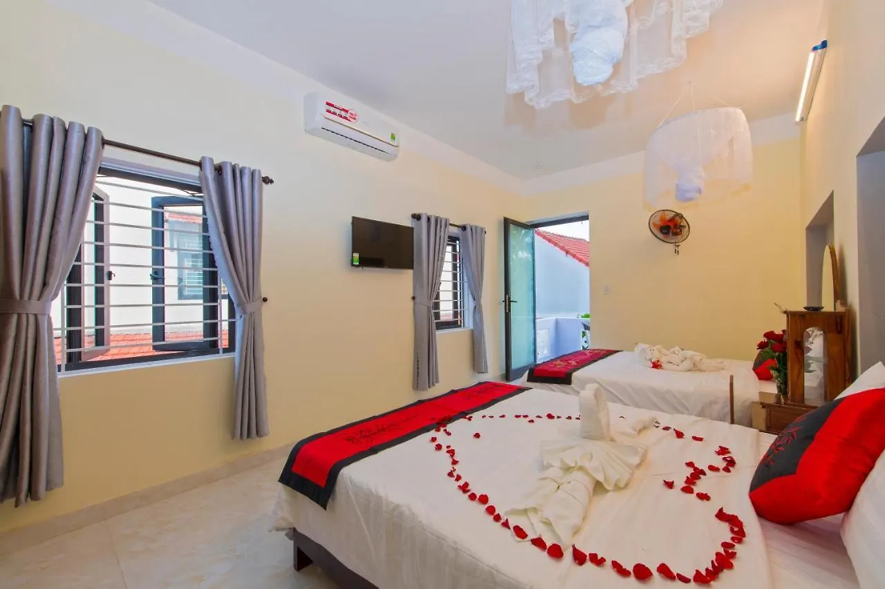 Bougain Villeas Homestay Hoi An
